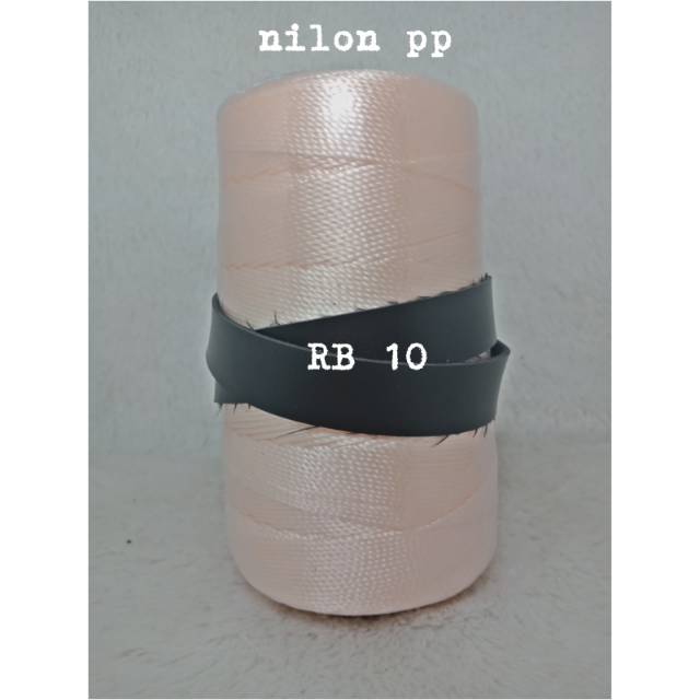 Nilon pelangi atau nilon pp