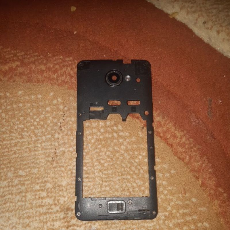 tutup tulang belakang andromax A16C3H