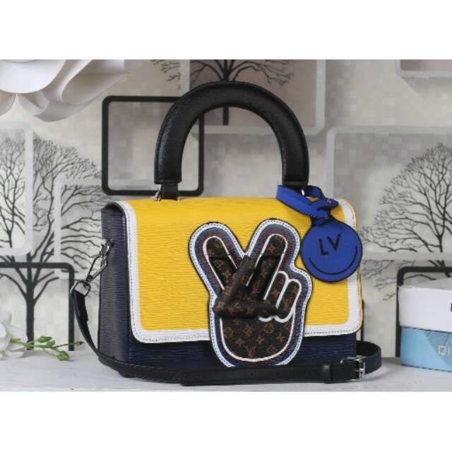 LOUIS VUITTON BAG 101745