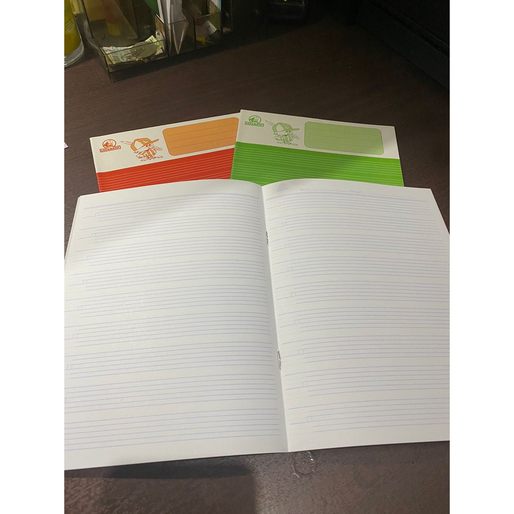 

BUKU TULIS GARIS 5 - 1 PCS
