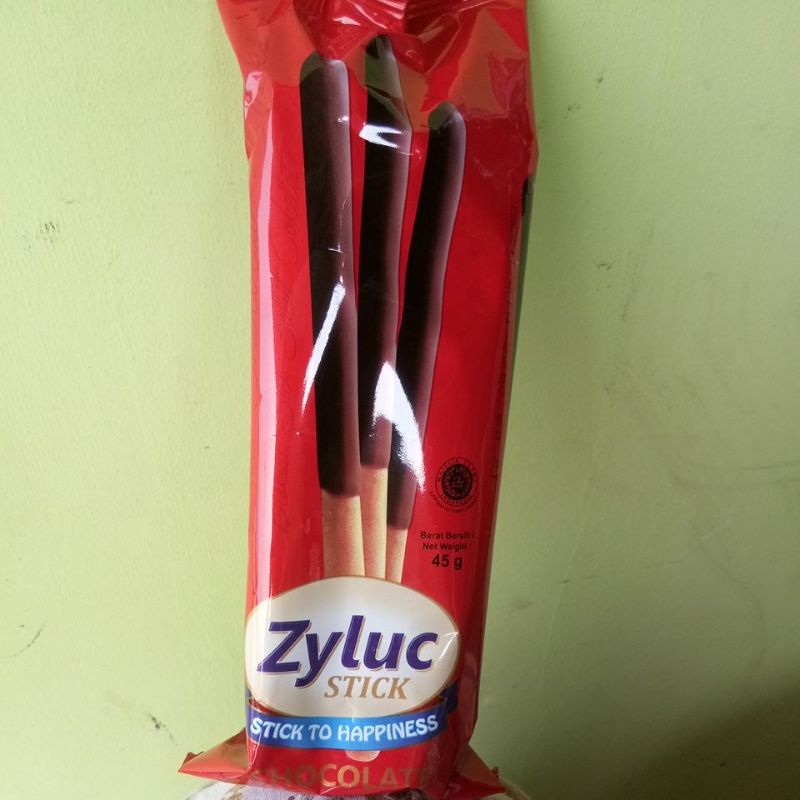 

Zyluc Stick Chocolate