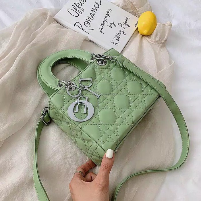 TAS IMPORT WANITA TAS IMPORT HANDBAG TAS SELEMPANG IMPORT BQ2773