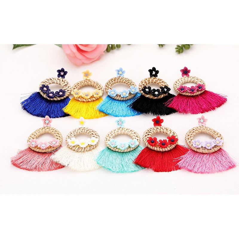 LRC Anting Tusuk Fashion Flower Shape Decorated Tassel E7122X