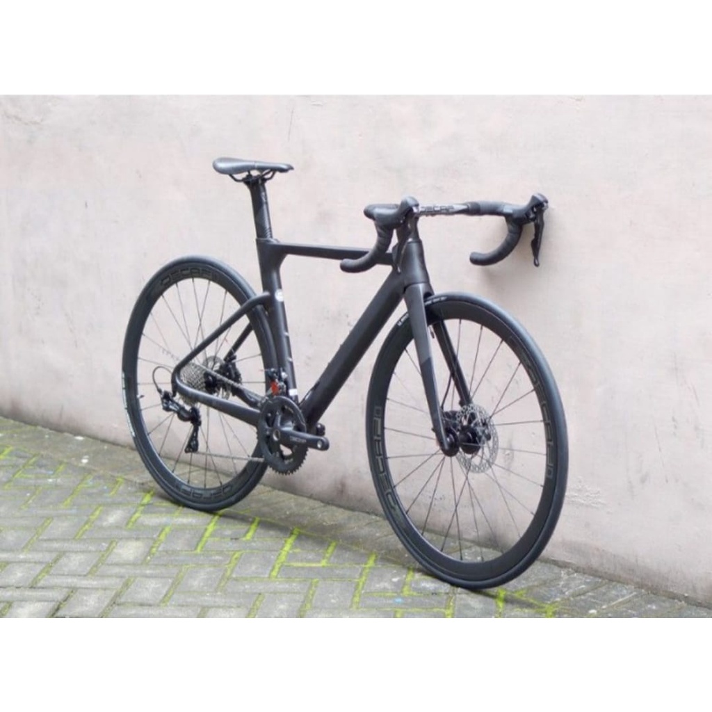 JAVA FUOCO - SEPEDA ROADBIKE CARBON 700C JAVA FUOCO DISC