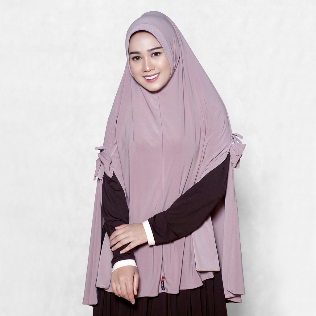 Hijab Khimar Nafisa Grania Jilbab Syari Polos Kerudung Pet Kecil Bergo Premium