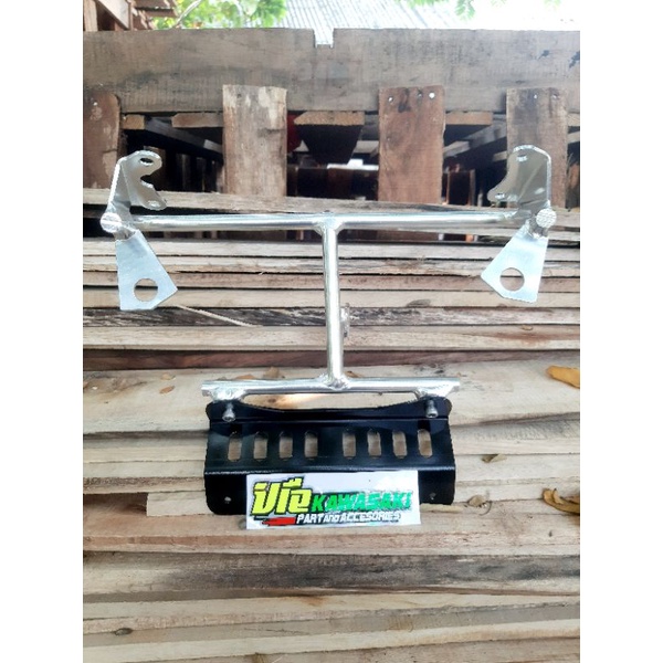 BREKET FAIRING NINJA 150 SSR BREKET FAIRING SSR ALMUNIUM