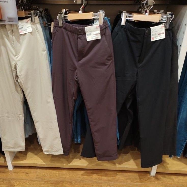 92 Uniqlo Heattech Warm Linen Pants 429