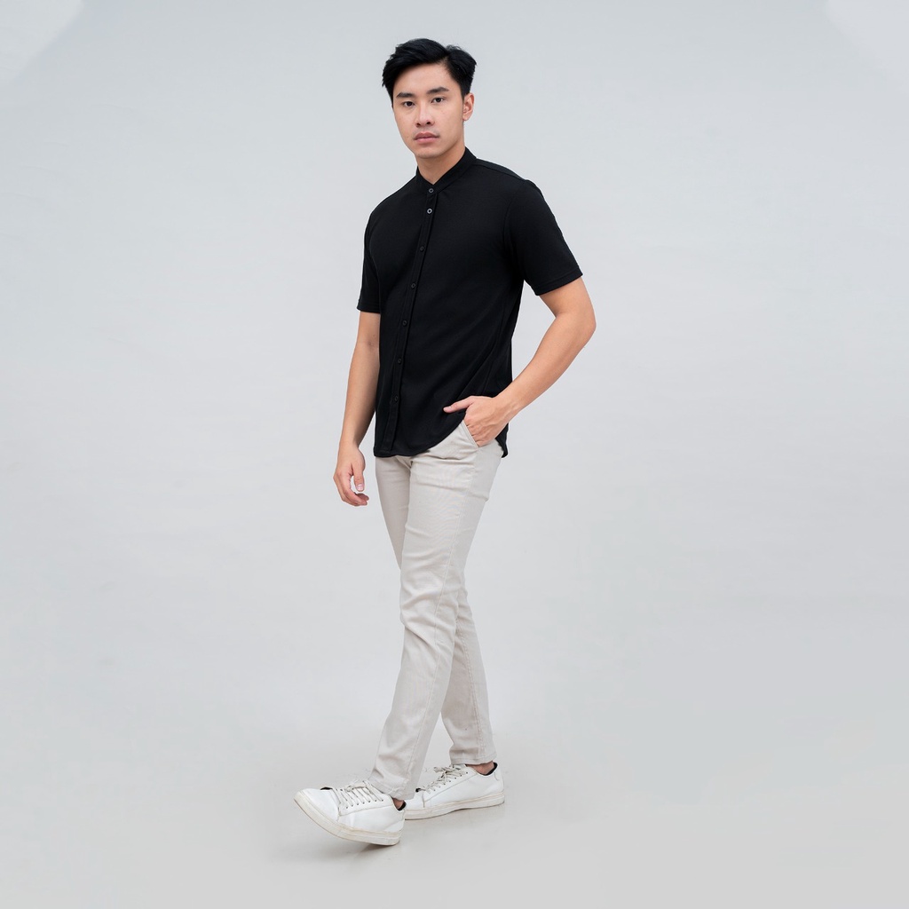 BROGUY Kemeja Pria Lengan Pendek Kerah Sanghai Casual Polos Slimfit Size M - XXL HITAM