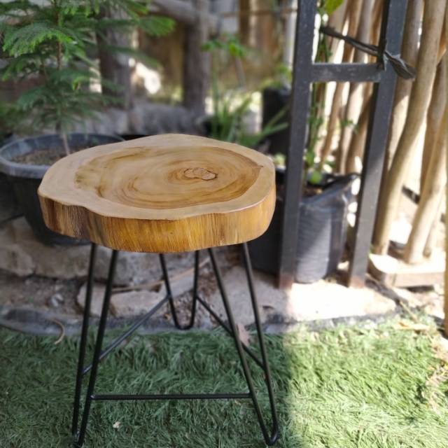 Stool Kayu Kaki Besi