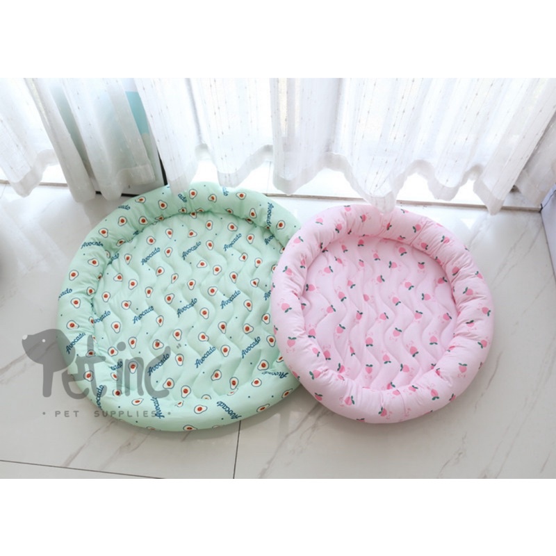 Cooling effect round bed