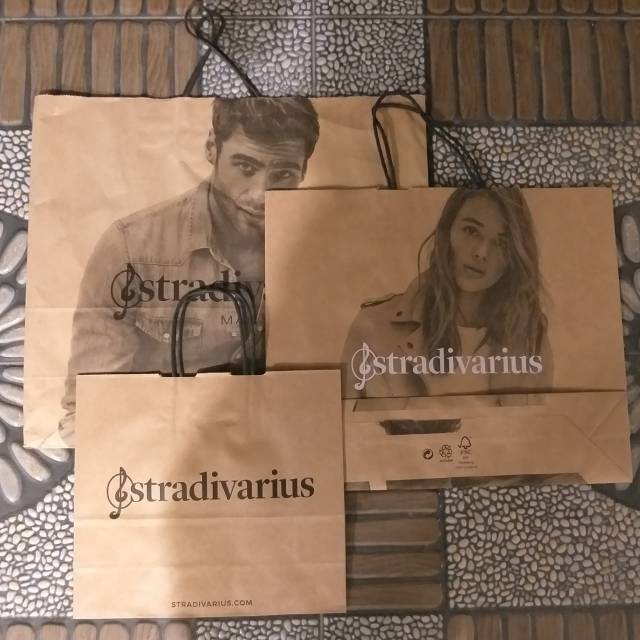 

Paper Bag stradivarius