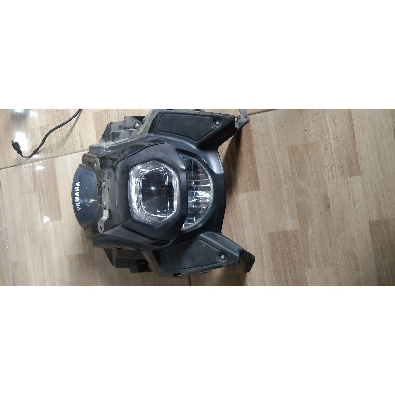 tameng depan reflektor X ride 125 BY8  LED fulset
