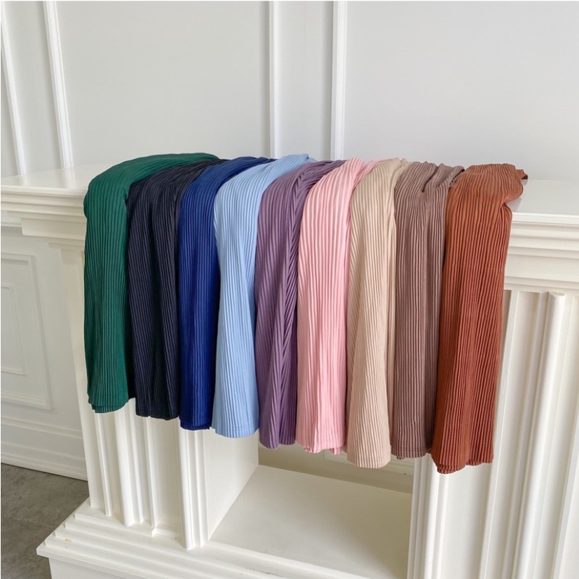 [FASHION] Mona Pleated Cullotes | Celana Kulot | Celana Wanita | Baju Wanita | Kemeja Wanita | Celana Panjang | Celana Pendek | Celana Pria | Baju Pria | Baju Unisex | Celana Unisex | Kaos Polos | Baju Berkerah | Kerah | Celana Polos | Baju Celana Tidur