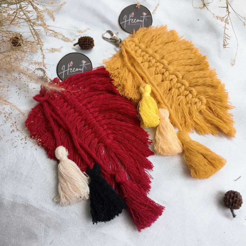 GANTUNGAN TAS/KUNCI DAUN MACRAME