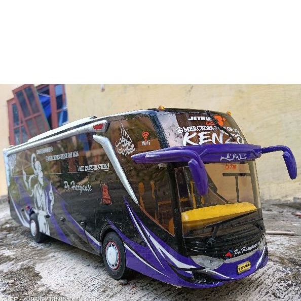 Miniatur bis haryanto kenzo 1:20  buatan bagaz nfu  full lampu strobo