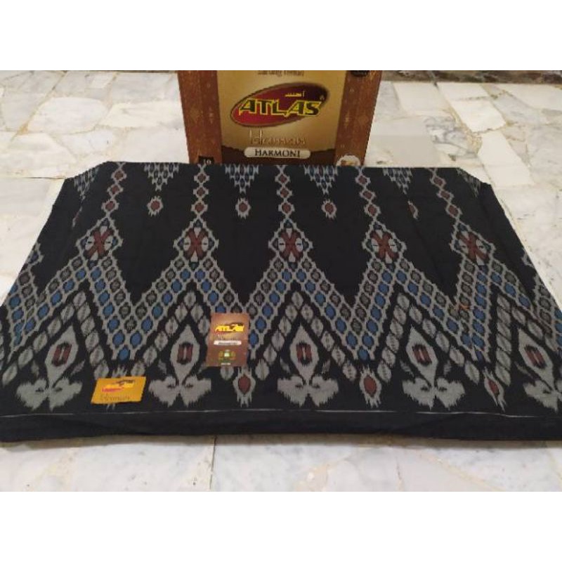 sarung atlas dewasa/ Sarung Atlas idaman motif bhs