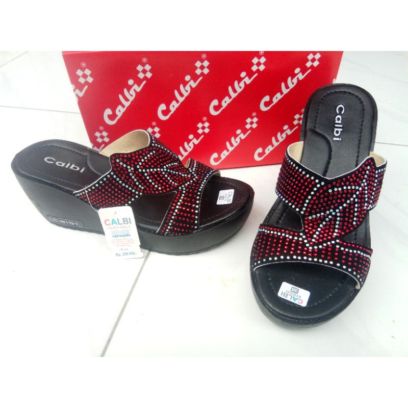 SANDAL WEDGES CALBI BAN 2 DAUN MUTIARA