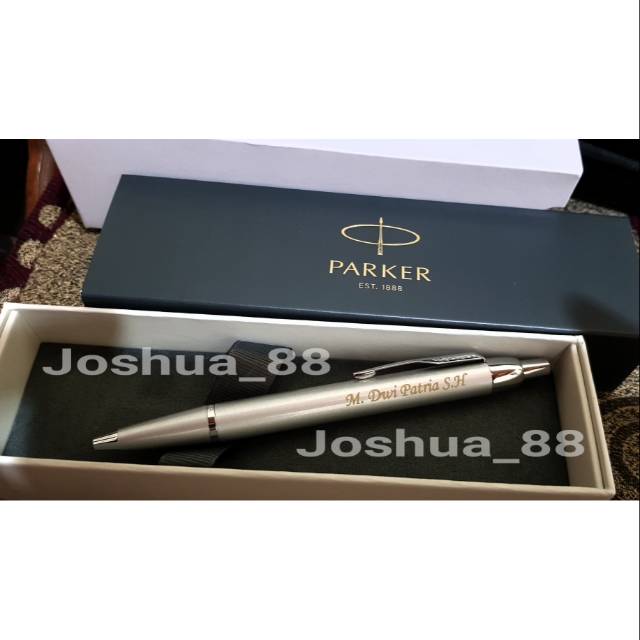 

Pulpen Parker Original Bisa Ukir Nama Logo Sendiri Gratis