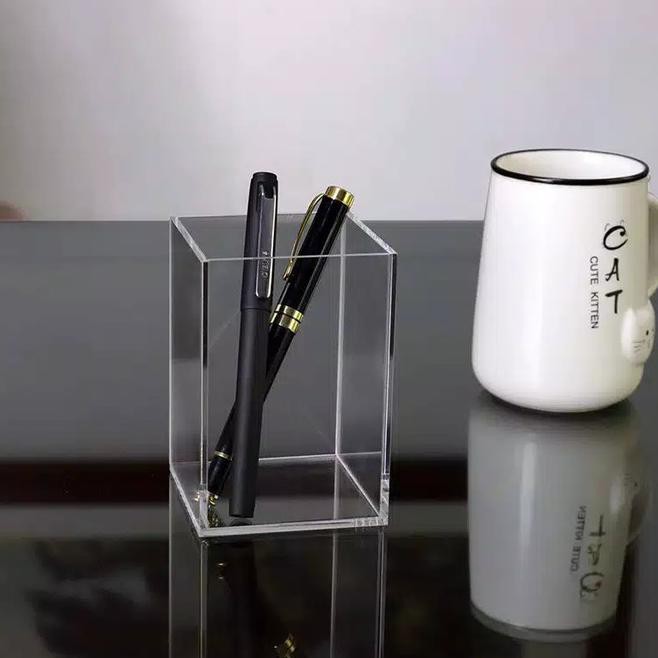 

Acrylic Pen Holder uk 10x10x12cm / tempat pensil