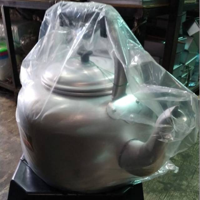 TEKO HALCO (tidak bunyi) / ukuran 26cm (10liter)