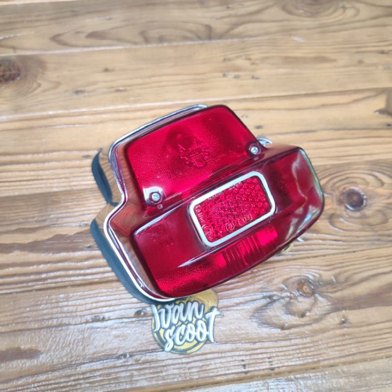 Stoplamp Vespa Super Sprint 66 Siem Trapesium Lampu Stop Vespa Super Sprint Trapesium Siem