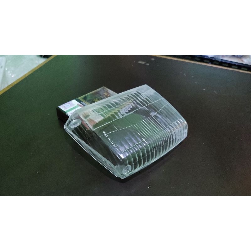 mika lampu depan suzuki crystal