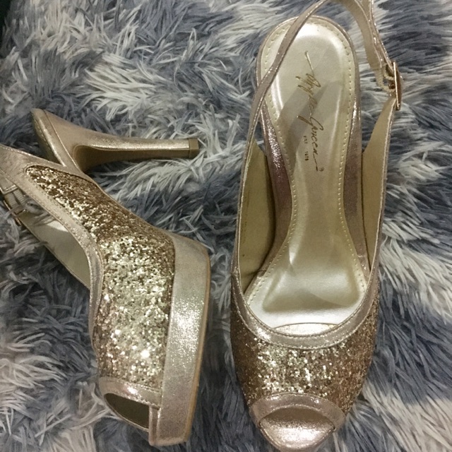 APPLE GREEN - GOLD SHOES