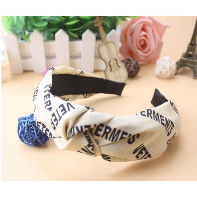 Bando Bandana Kain Lebar Motif Huruf Model Korea