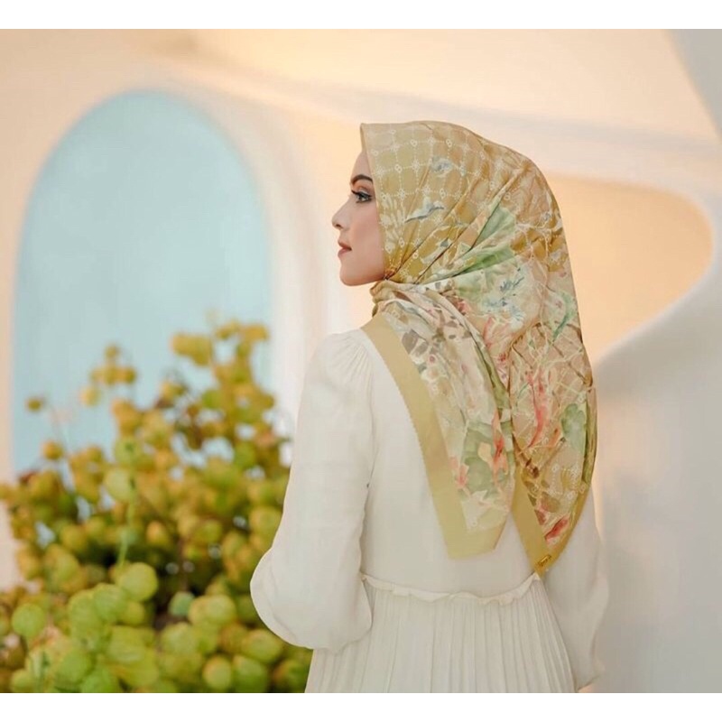 buttonscarves xanadu series XL