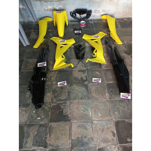 Cover body vega r new full set halus berkulitas pabrikan warna kuning hitam model tailand