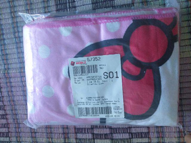 Selimut Akiko Sutra Rotary 150x200 Cars Doraemon Hello Kitty Keroppi Lol Mickey Minnie Tayo Unicorn