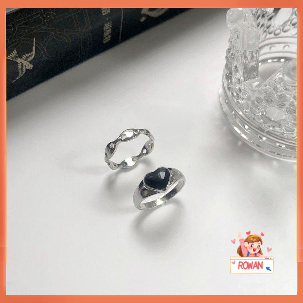 2pcs Cincin Jari Telunjuk Desain Hati Hitam Model Hollow Warna Silver Untuk Aksesoris