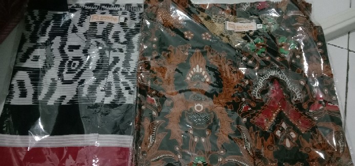 Tunik Batik Modern Atasan Kerja Wanita Batik
