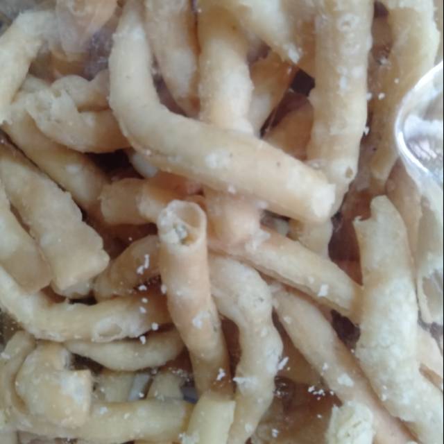 

Cemilan Bandung/ stik bawang