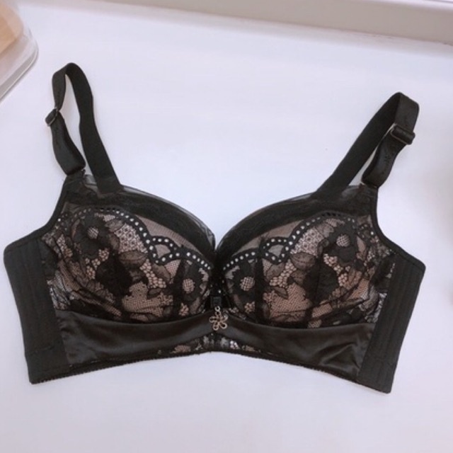 Bra (K-A29) Pakaian dalam elegant style / barang import / dengan busa push up tanpa kawat
