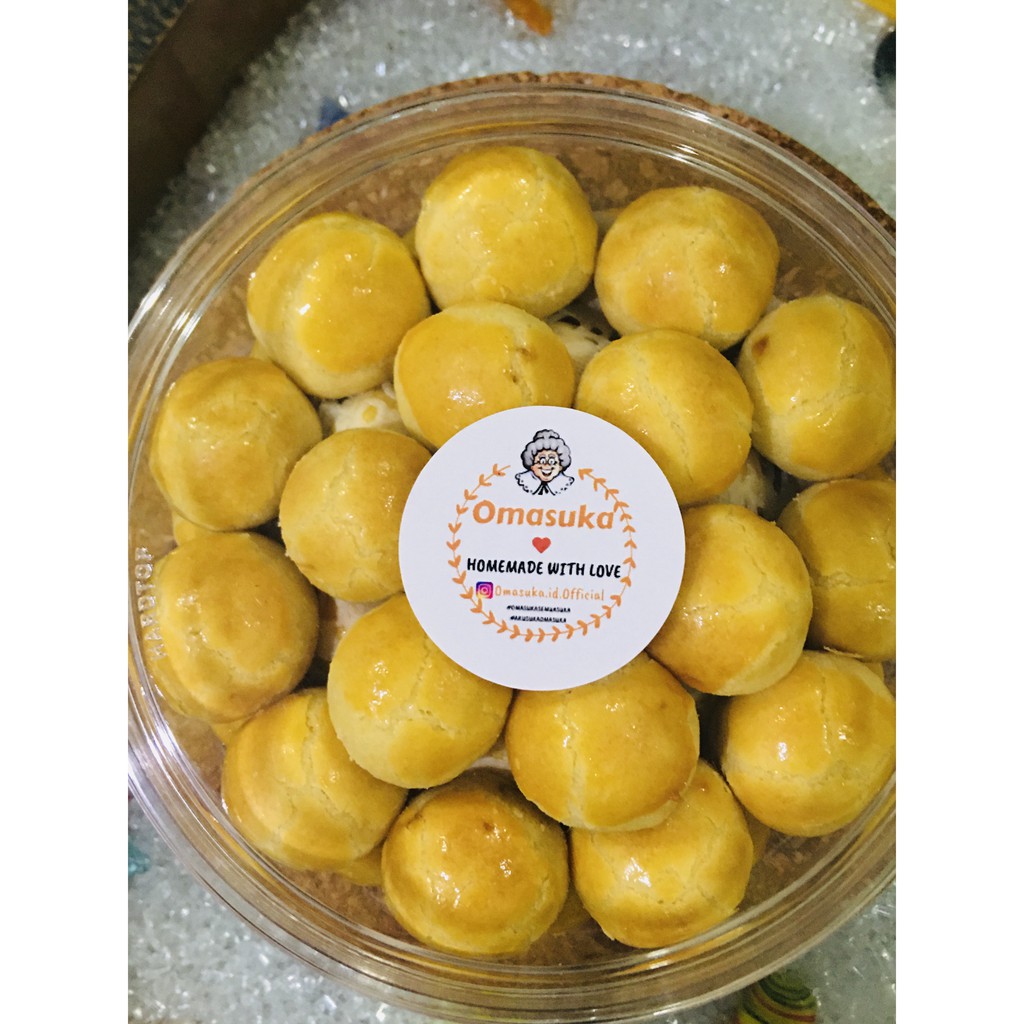 

NASTAR kue kering OMASUKA (FREE HAMPERS)