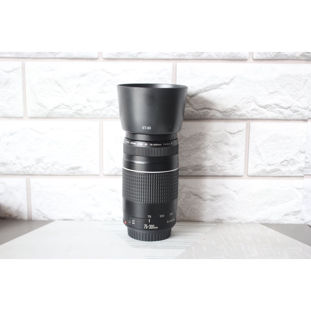 Ready Second Lensa Tele Canon EF 75-300mm III Joss