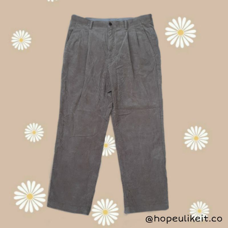 UNIQLO Curduroy loose pants