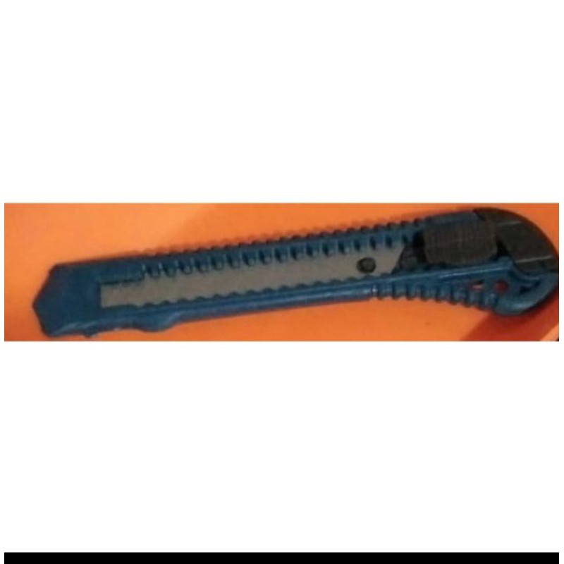

pisau cutter
