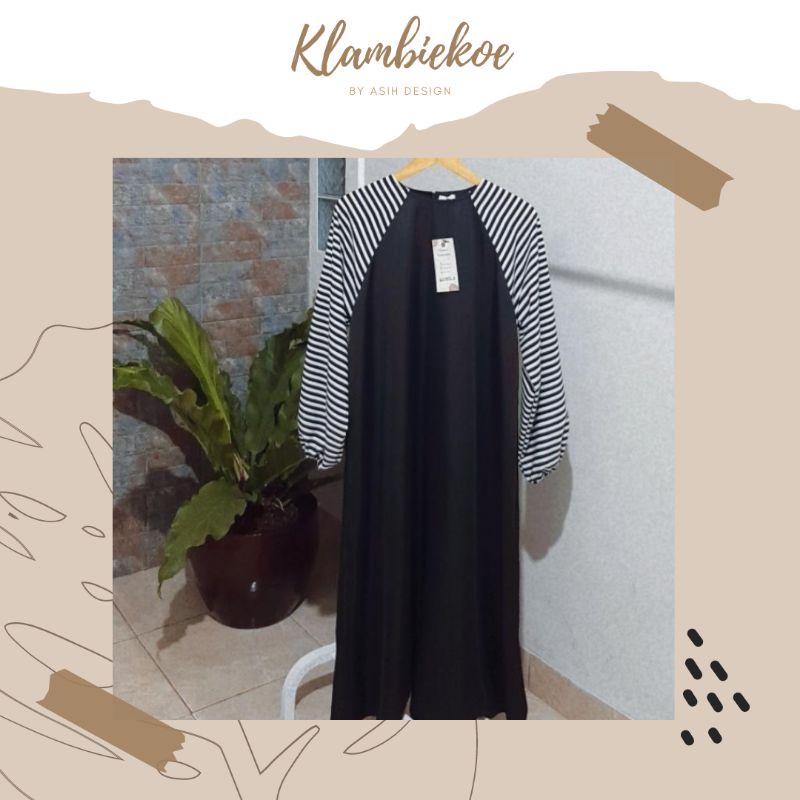 LONG TUNIK MOTIF SALUR HITAM PUTIH | TERLARIS