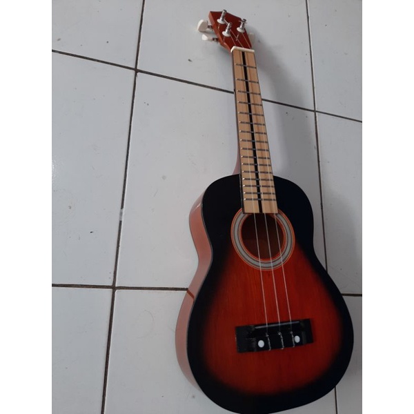 ukulele murah tidak ngeprek