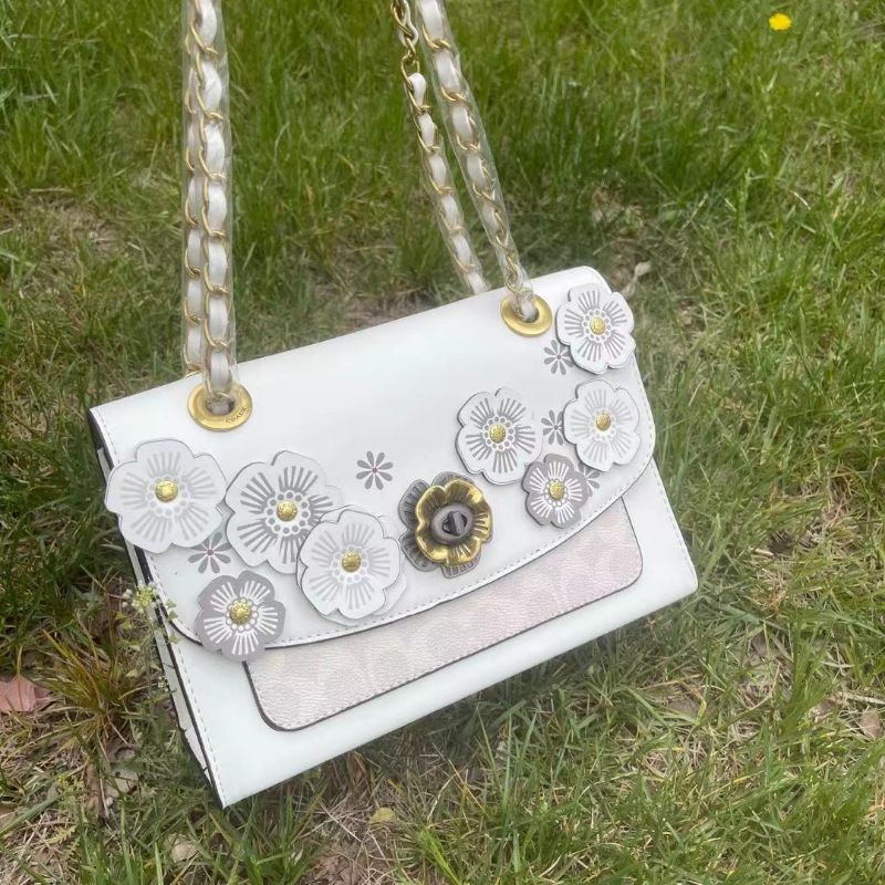 (Pre Order) Coach Praker 6828