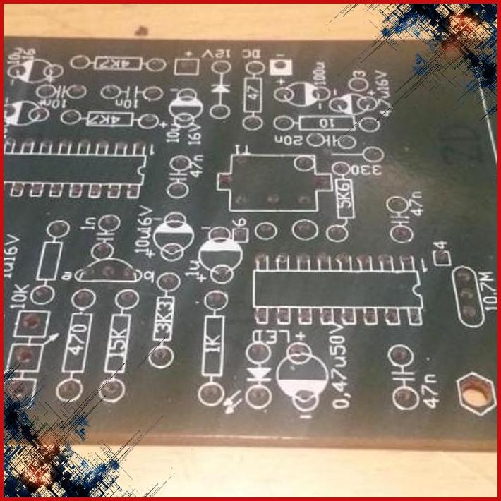 

PCB Super FM Tuner- Untuk Praktek Skolah