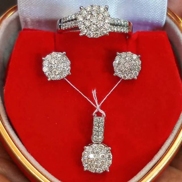 1 set perhiasan cewe emas putih fuul natural berlian