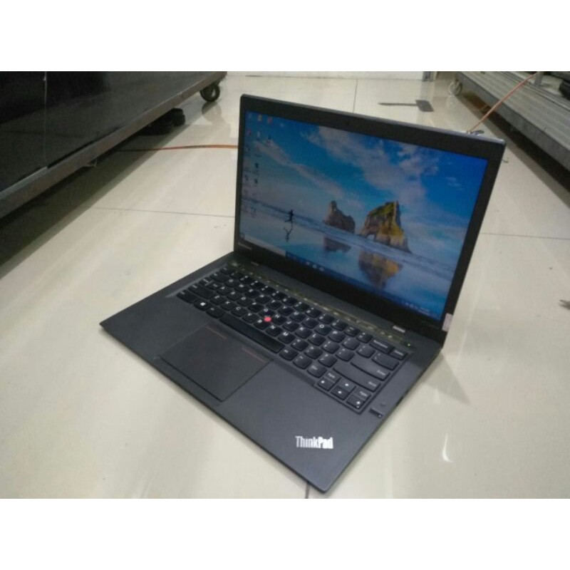 Lenovo X 1 Carbon core i5  ssd 128 ram 4gb