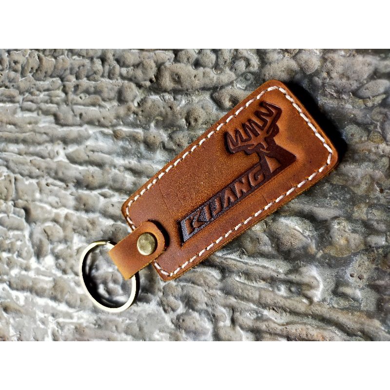 accecoris mobil gantungan kunci toyota kijang kulit sapi asli