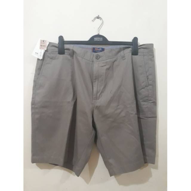 celana chinos pendek coLe
