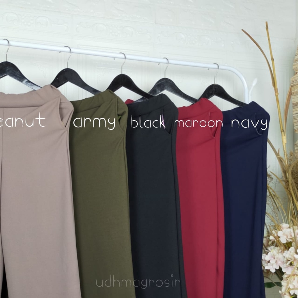 Celana Kulot Basic Highwaist Bahan Moist