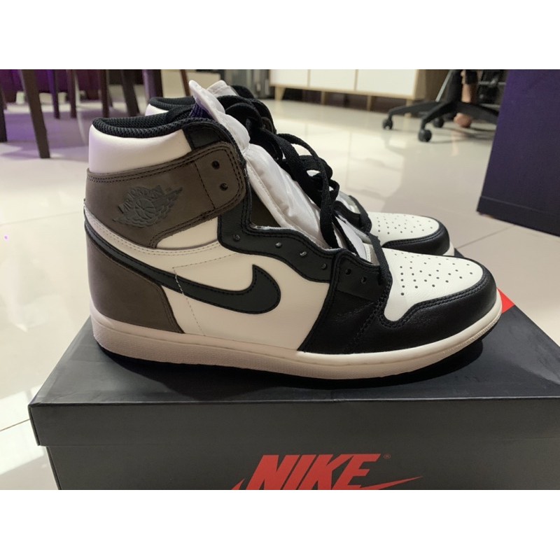 Nike Jordan 1 dark mocha