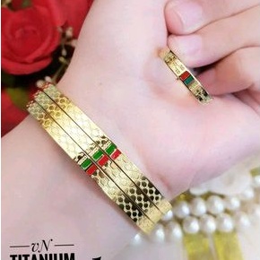 Titanium Set Perhiasan Wanita 118225